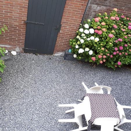De Notenbalk Aan Zee Bed and Breakfast Vlissingen Exteriör bild