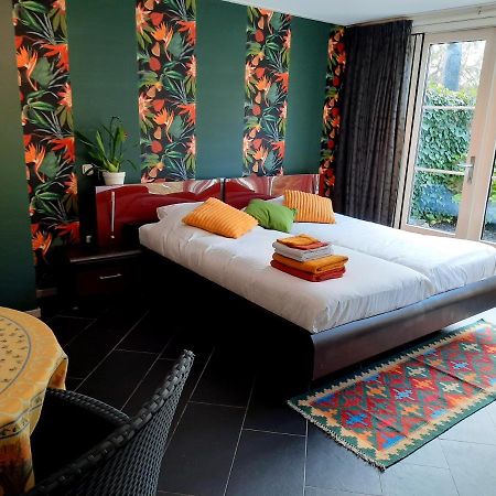 De Notenbalk Aan Zee Bed and Breakfast Vlissingen Exteriör bild
